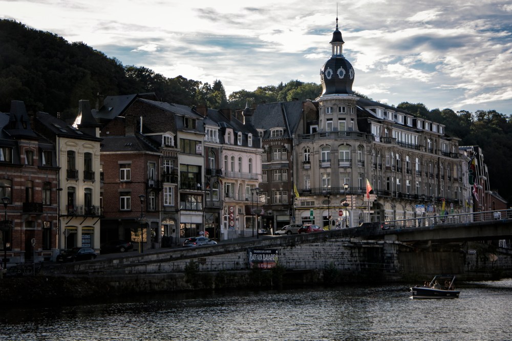 f Dinant 00